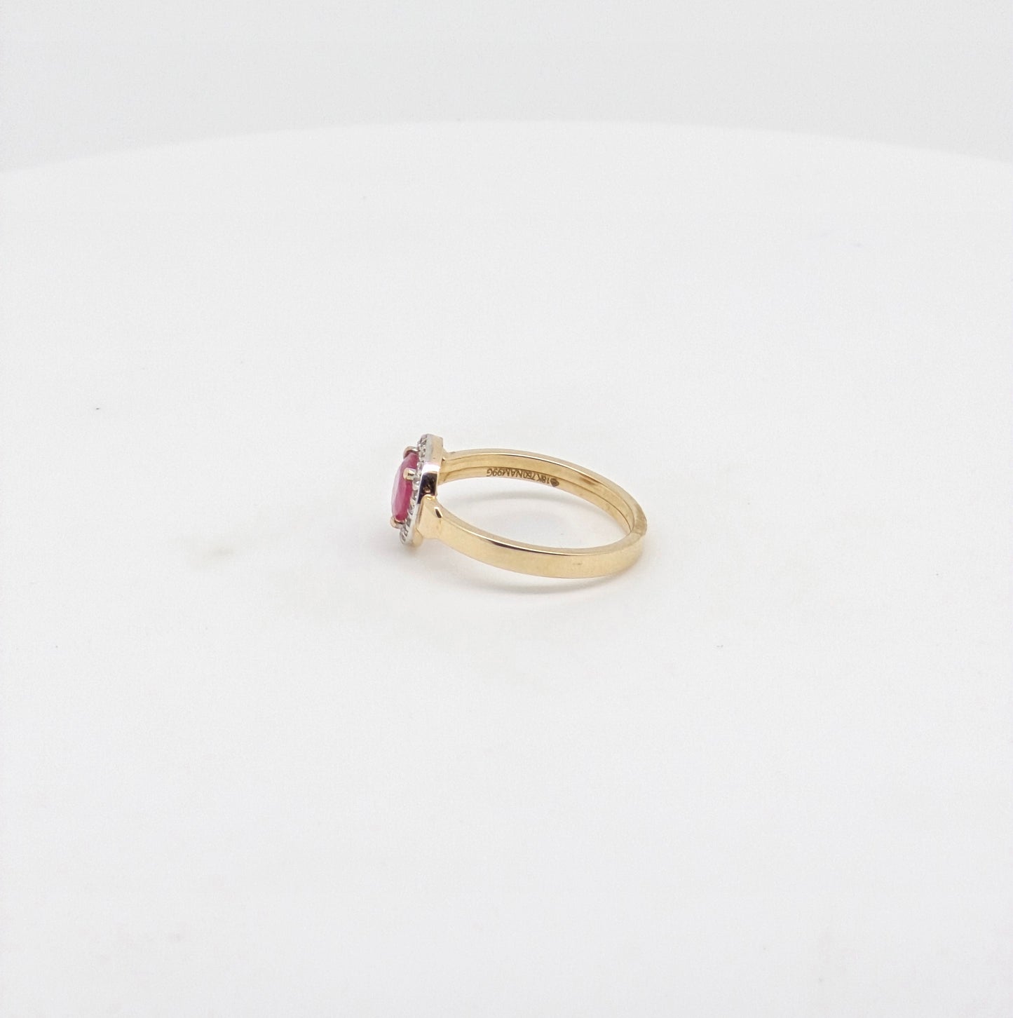 CZ RUBY RING 18K