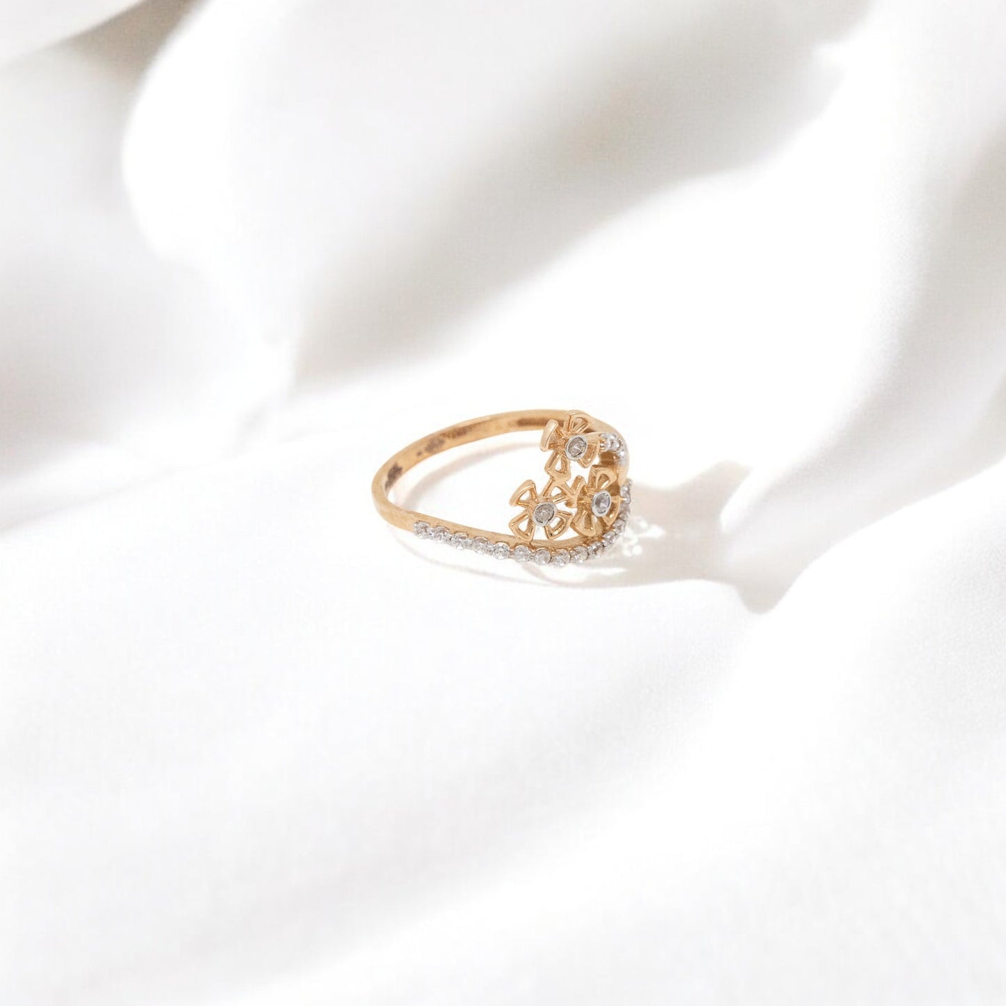 CZ STUDDED RING 18K SRJ-LR-3137