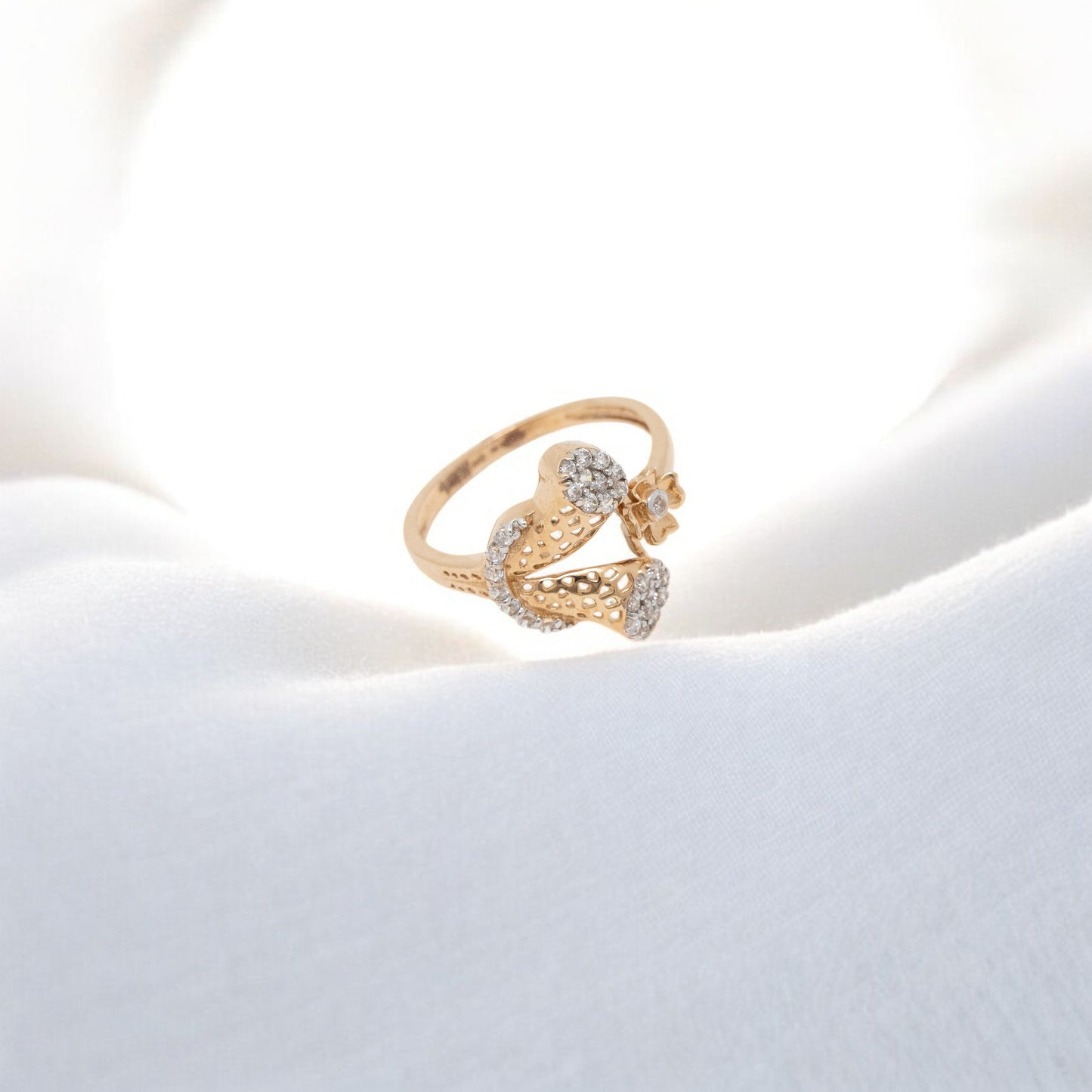 CZ STUDDED RING 18K SRJ-LR-3511