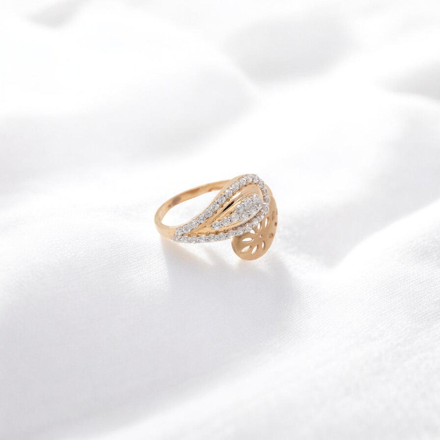 CZ STUDDED RING 18K SRJ-RL-3428