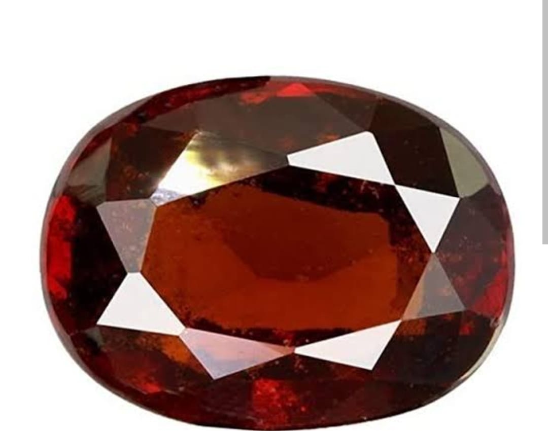Hessonite (Gomed): The Cinnamon Stone