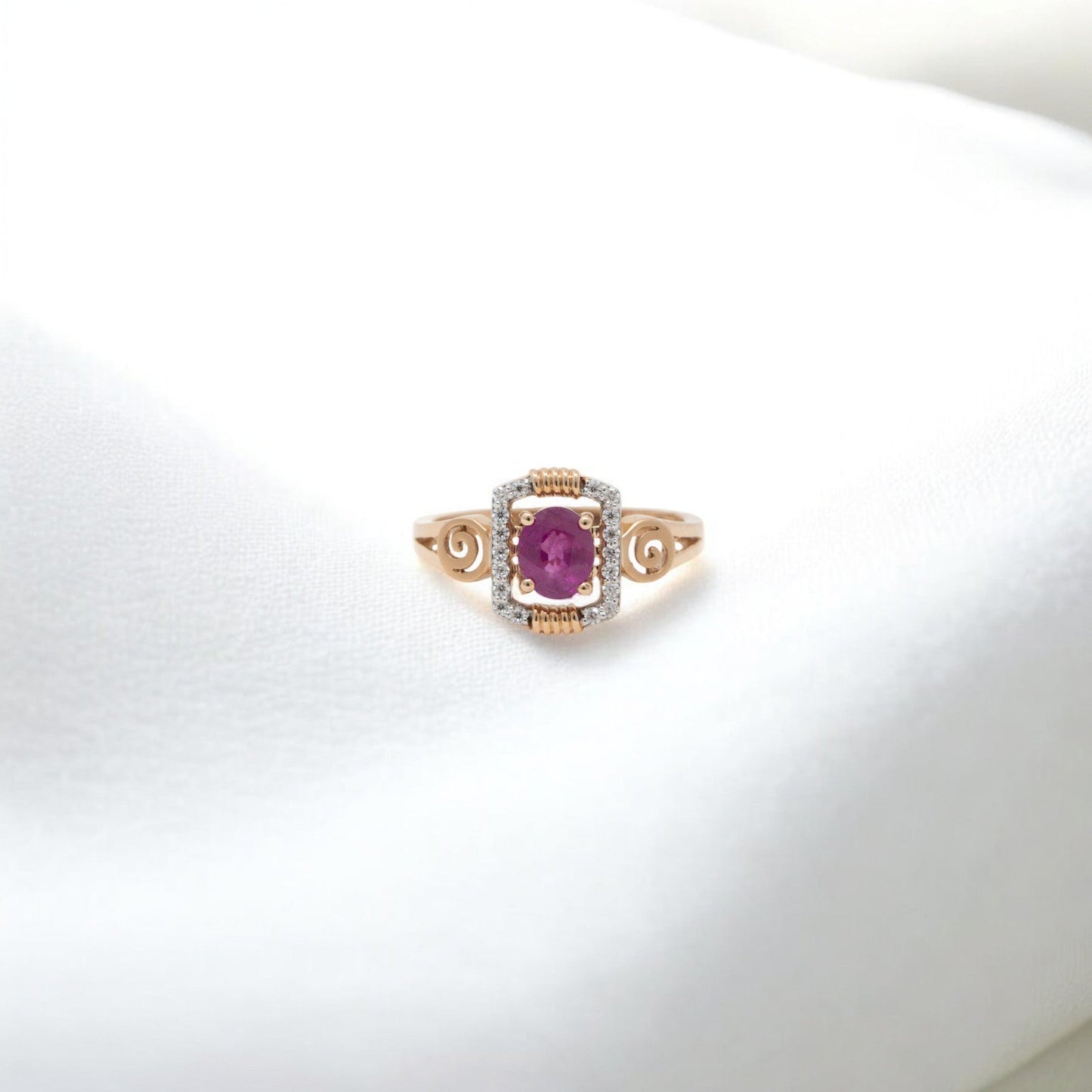 RUBY MOSSONITE RING 18K 01594-MO-500