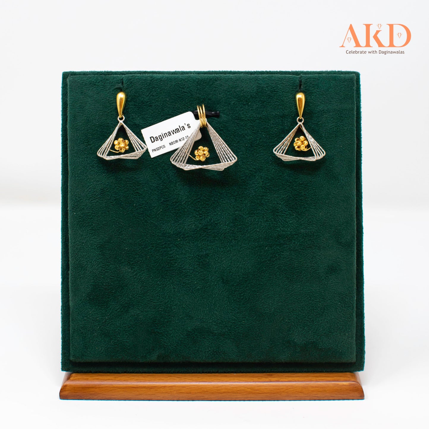 Pendal set- Plain Gold 91.6 (22K)