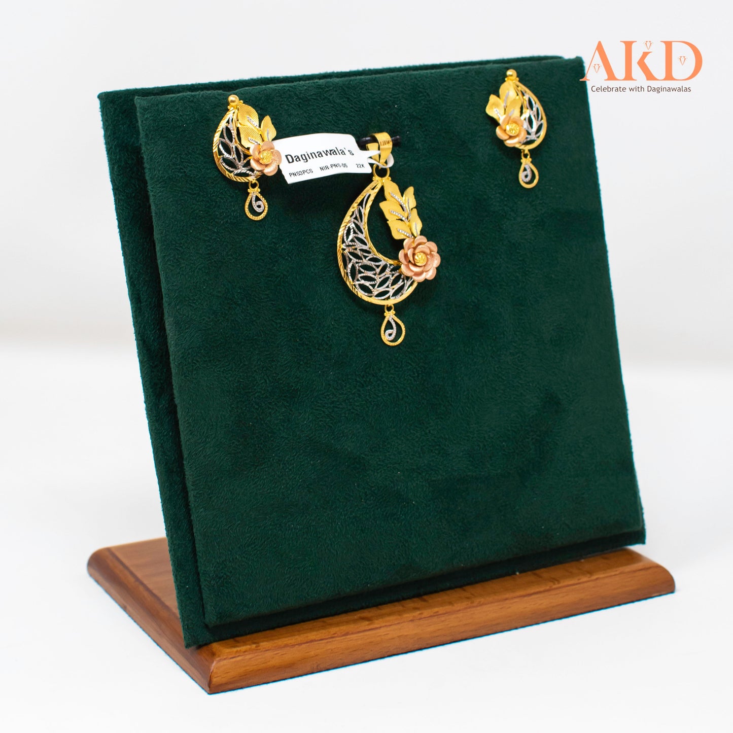 Pendal set- Plain Gold 91.6 (22K)