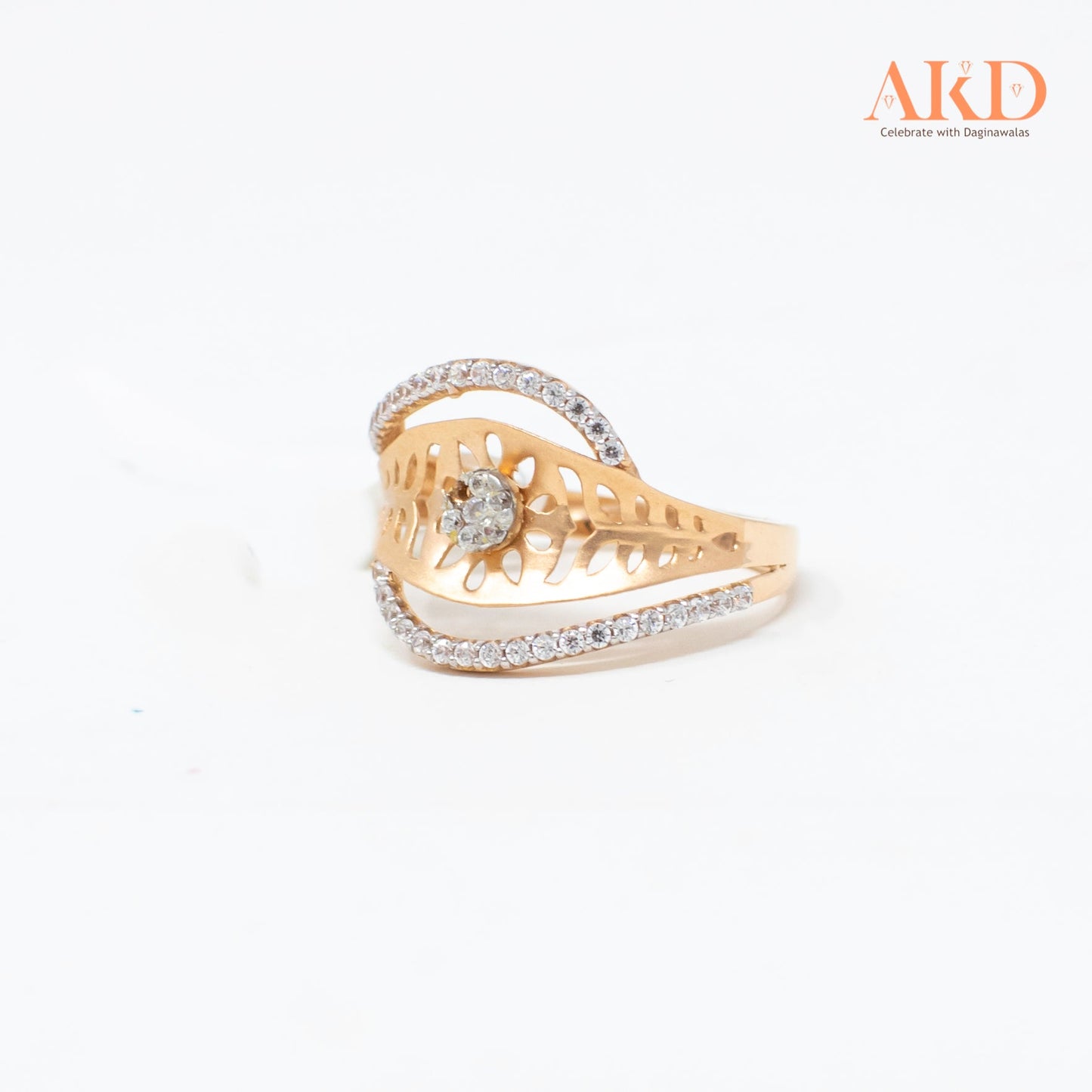 Rings:- Cubic zirconia 18k Gold