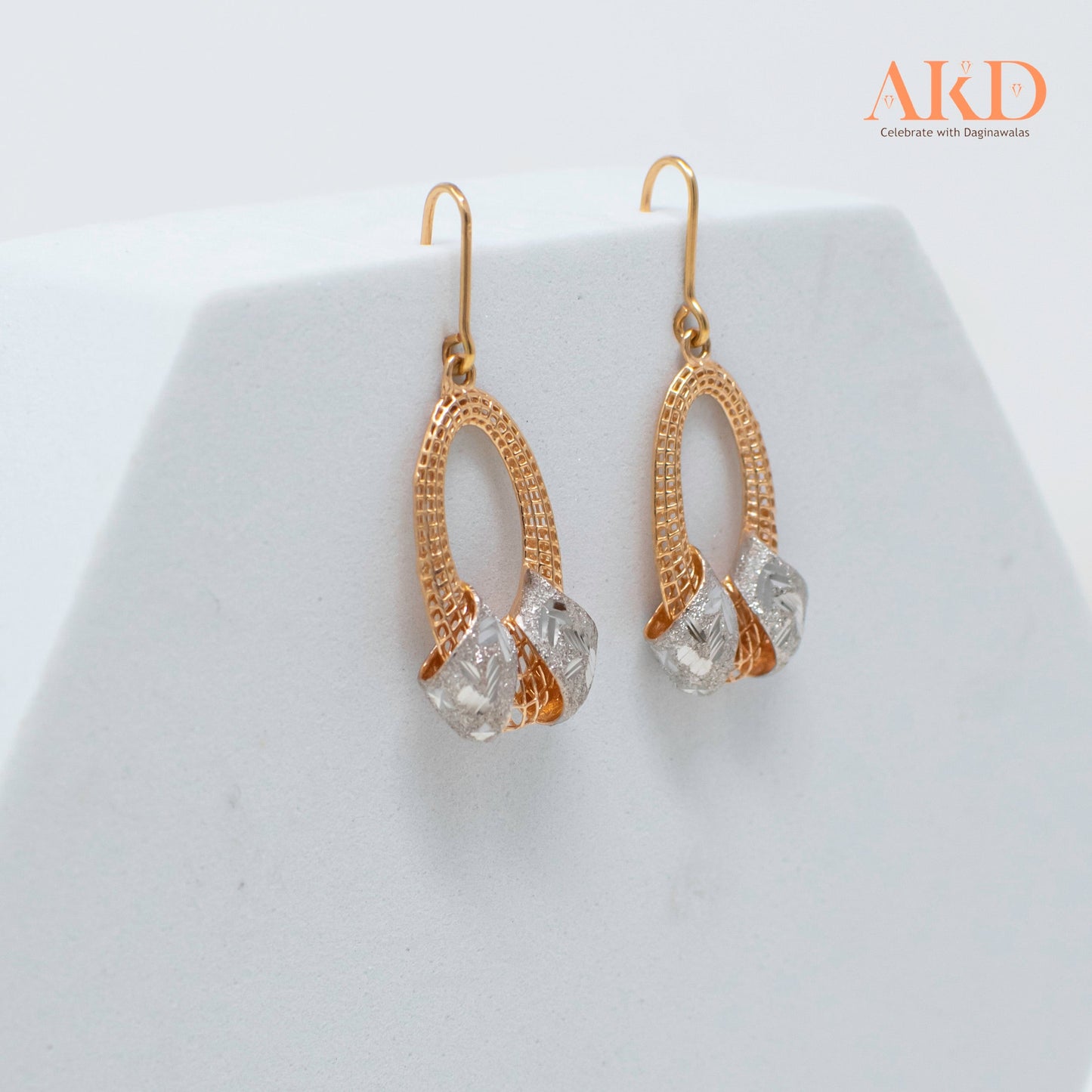 Earring- Plain Gold 18K Gold