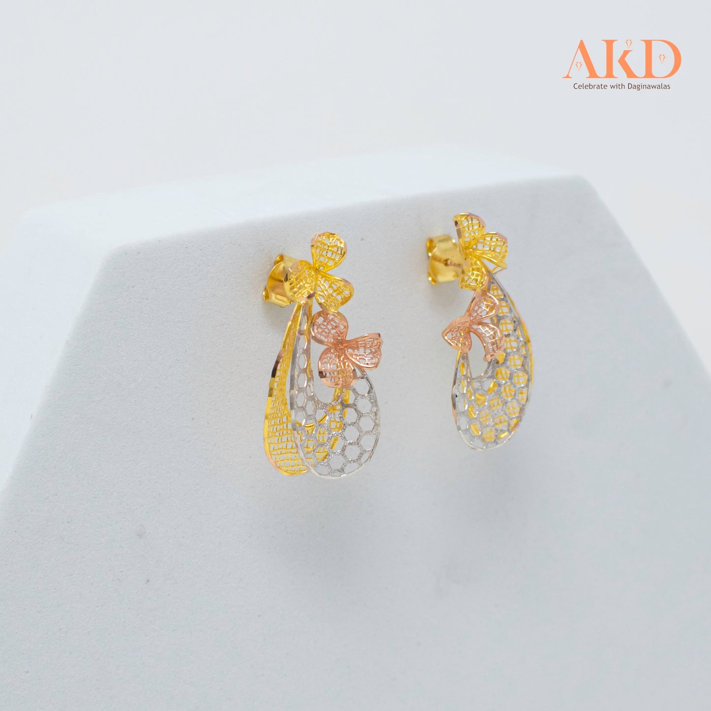 Earring- Plain Gold 18K Gold