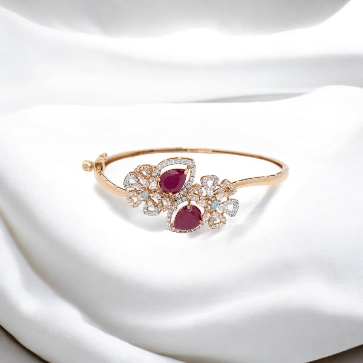 STUDDED BRACELET 18K