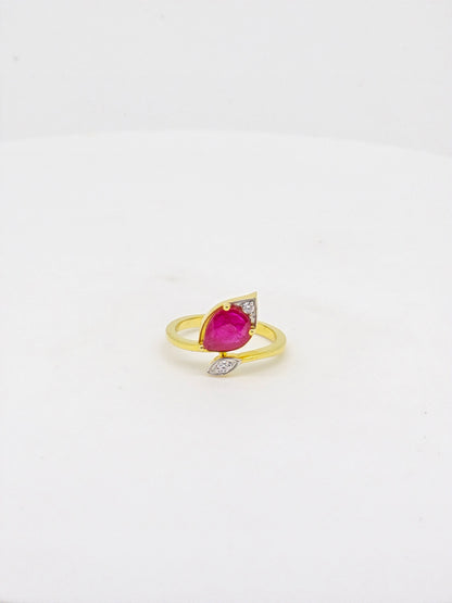 RUBY MOISSANITE  RING 18K MO.13CT-585