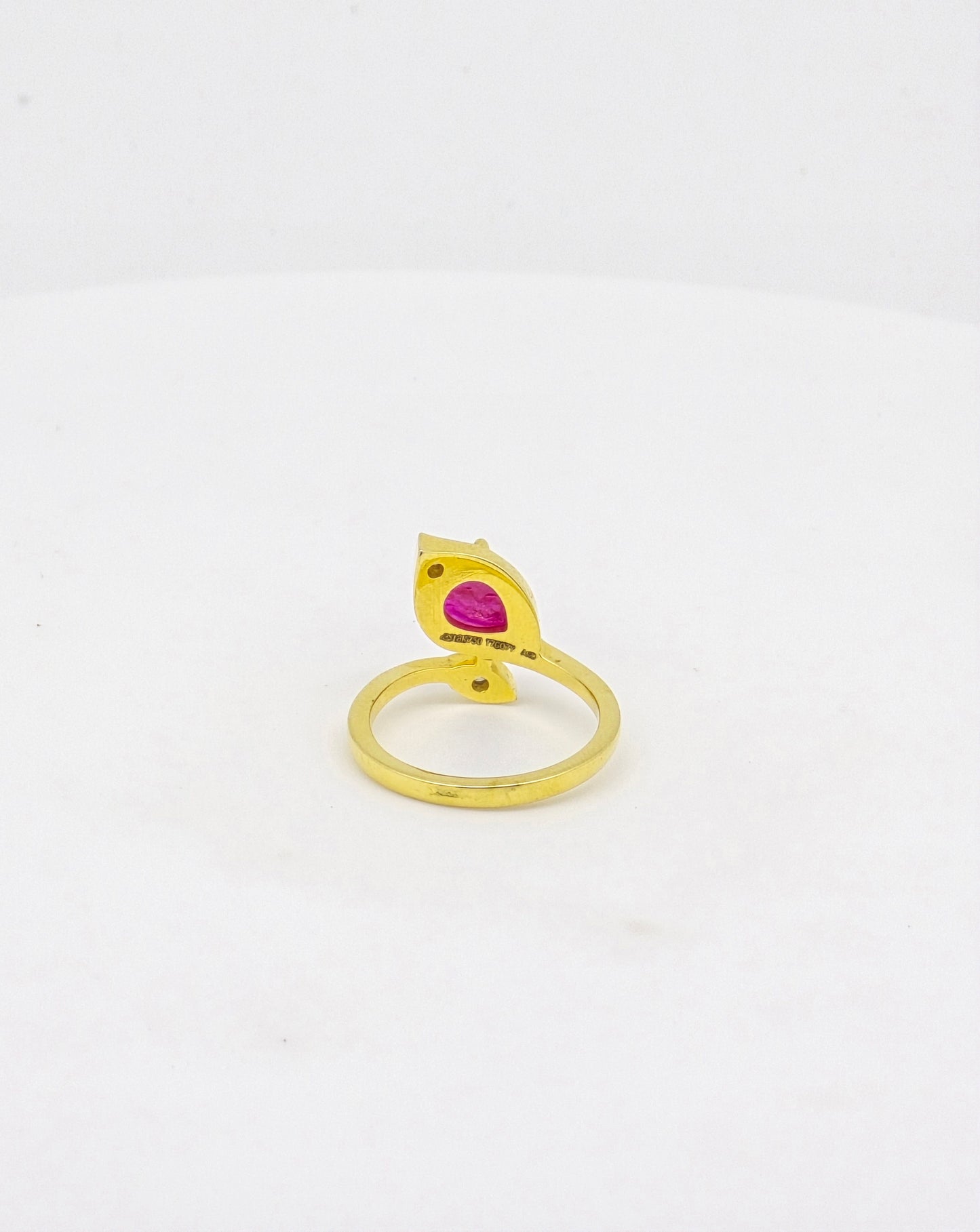 RUBY MOISSANITE  RING 18K MO.13CT-585