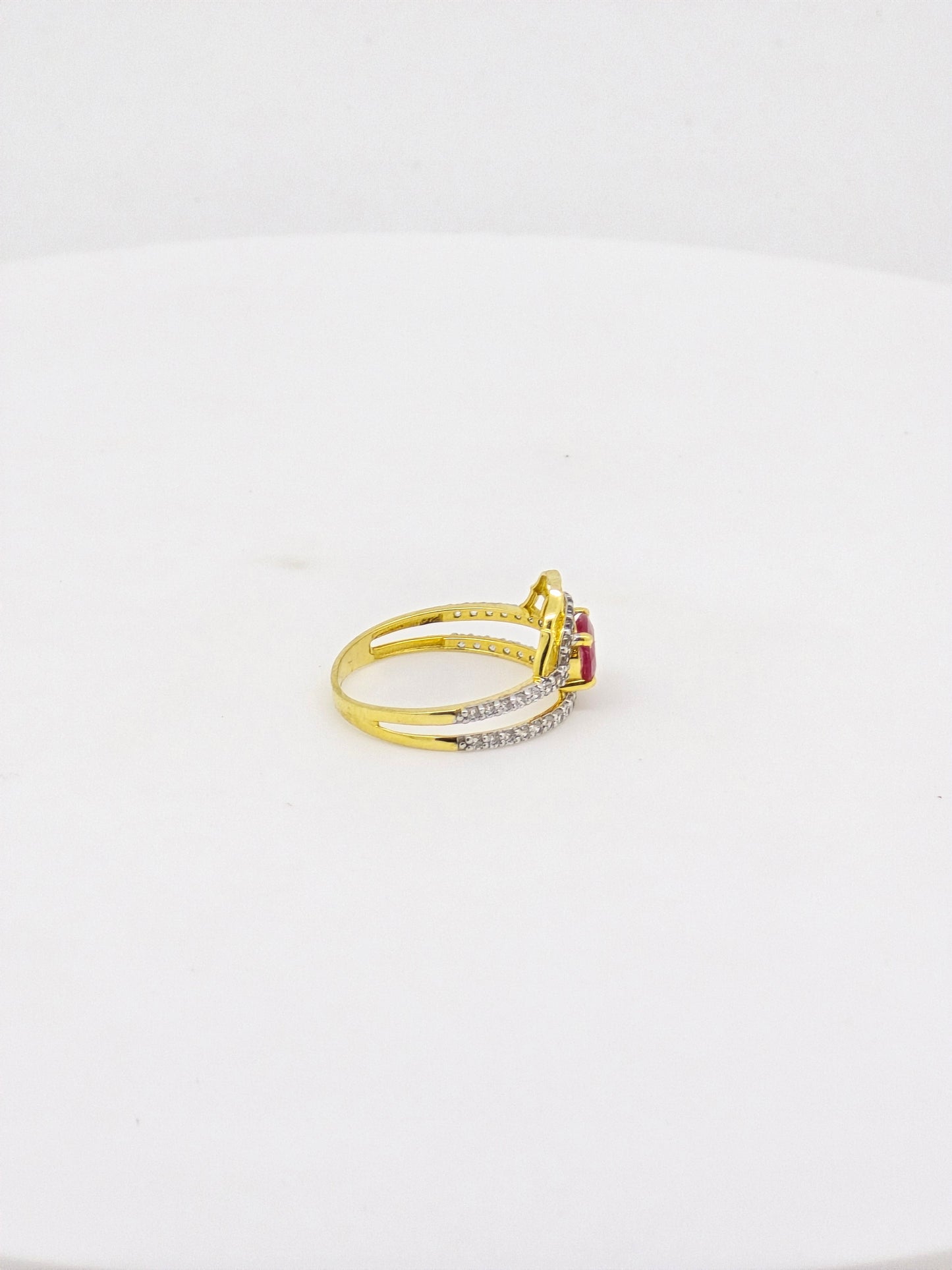 RUBY CZ RING 18K R2188*40%