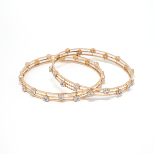 STUDDED BANGLES 18K