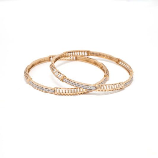 STUDDED BANGLES 18K