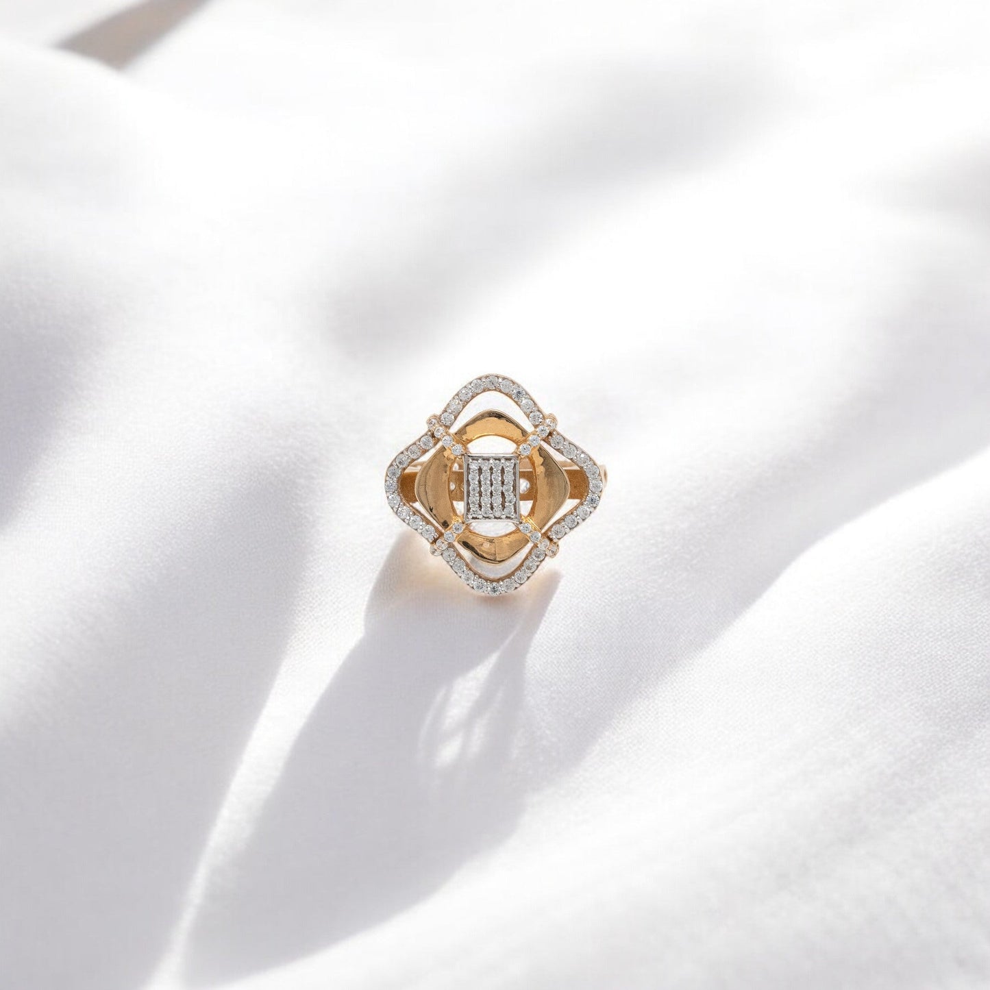 CZ STUDDED RING 18K SRJ-LR-3920