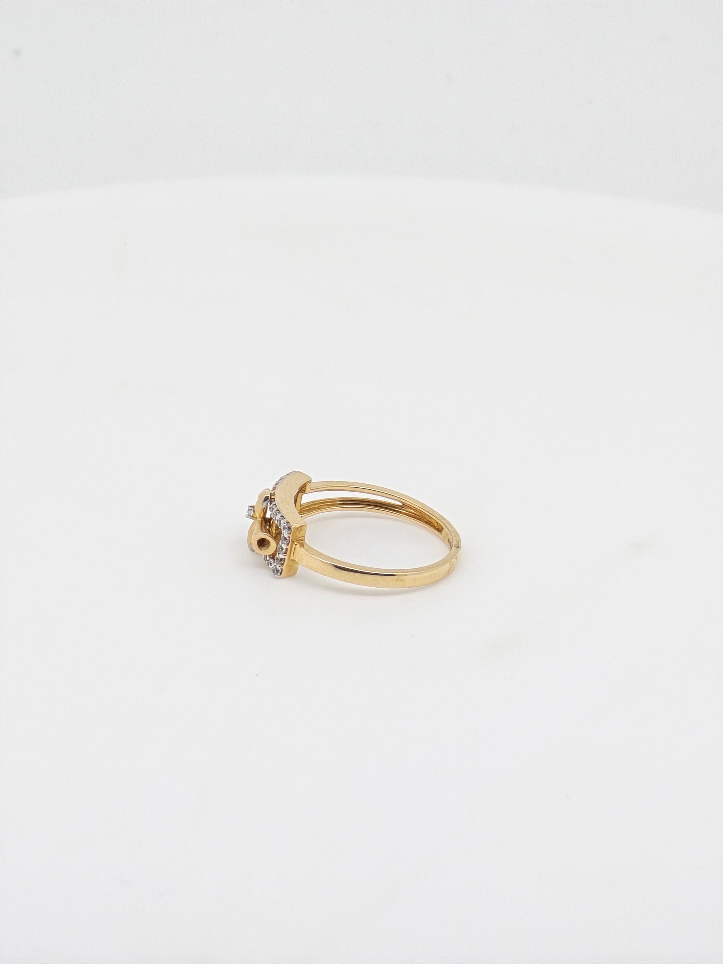 CZ RING 18K SRJ-LR-3703