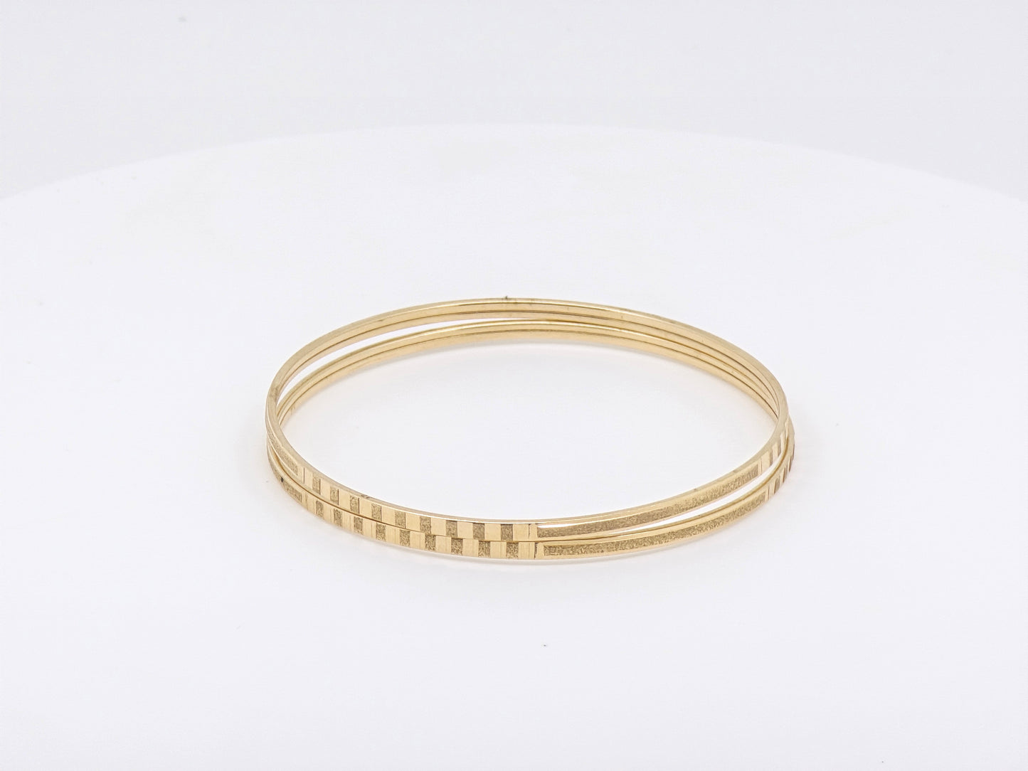 BANGLES 18K XSI3G2
